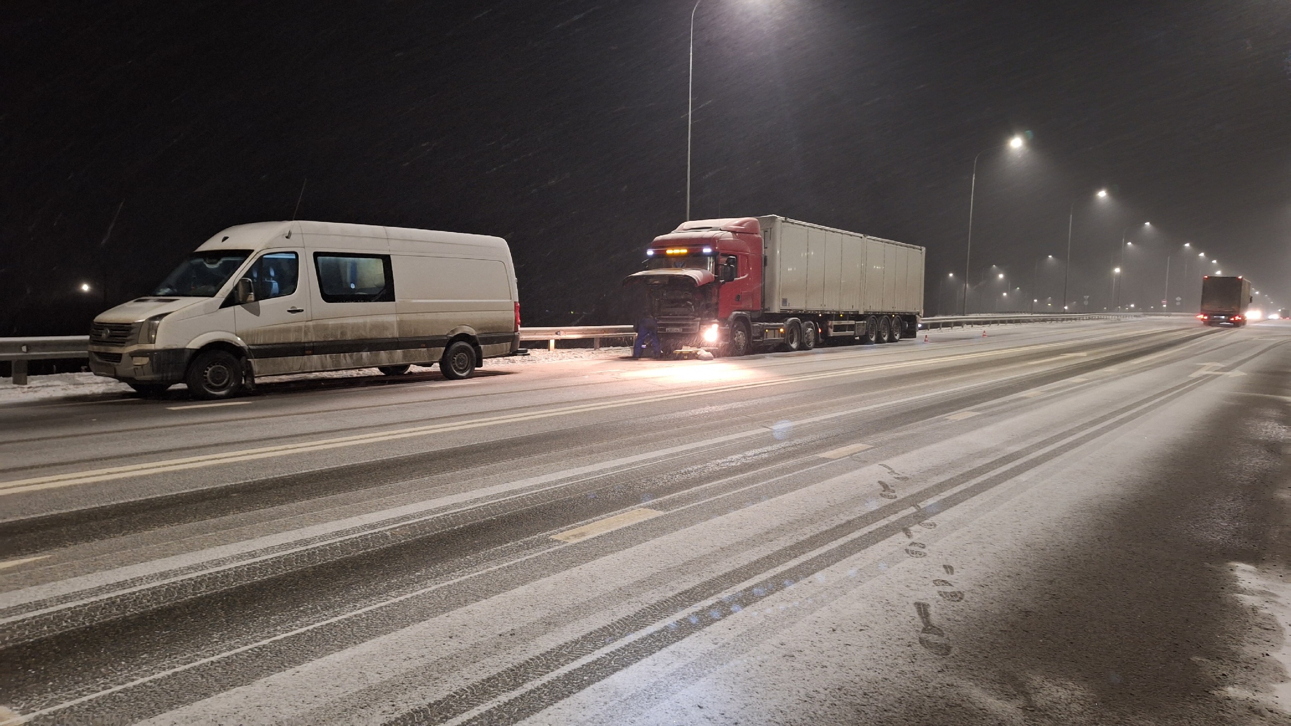 Замена пневмоподушки Scania Замена пневмоподушки с выездом Scania